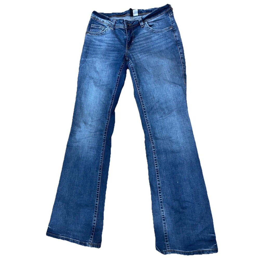 Divided H&M Vintage Wash Low Rise  Raw Hem 8